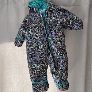 Columbia Snowsuit size 6-12 months